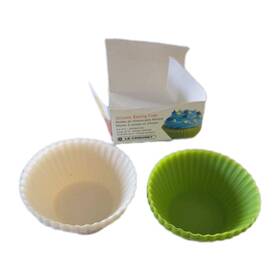 Le Creuset 630870027304 2 Sets Of 6 Silicone Baking Cups Green And White