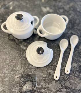 Le Creuset 630870129664 White Condiment And Small Container With Lid Spoon. No Box