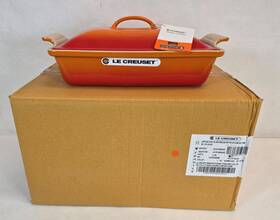 Le Creuset 630870174497 4 Quart Heritage Covered Rectangle Dish Flame Stoneware Le Creuset 630870174497 4 Quart Heritage Covered Rectangle Dish Flame Stoneware