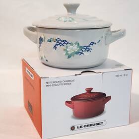 Le Creuset 630870326957 Vapeur Lotus Flower Mini Cocotte 8oz Petite Koi Fish Casserole Nib