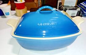 71003520200002 Le Creuset Heritage Stoneware Deep Baker With Lid 4.5 Qt. Marseille Blue