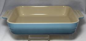 Le Creuset 840457403319 Square Baking Dish Stoneware Marine 23cm 9 Inch X New Le Creuset 840457403319 Square Baking Dish Stoneware Marine 23cm 9 Inch X New