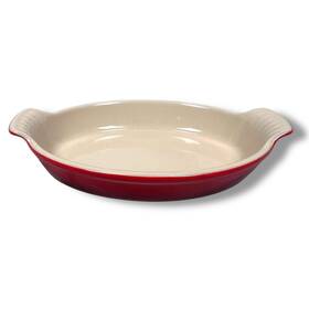 Le Creuset 843251101207 Heritage Au Gratin Dish 6 Oz Red Ombre Oval Stoneware 6.5 Inch New