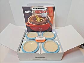 Le Creuset 843251158515 Stoneware Set Of 4 Mini Cocottes With Cookbook 8 Oz. Each Caribbean