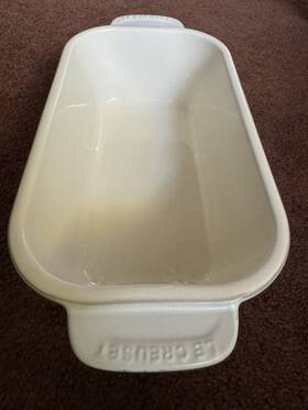 Le Creuset 843251173891 San Francisco Stoneware Loaf Pan- Mist White Bread -rectangle