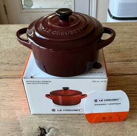 Le Creuset 843251182350 Stoneware Round Mini Cocotte 250ml 8oz Rhone New