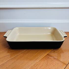 Le Creuset 843251193769 Rectangular Baking Dish Stoneware Black Onyx 10 X 7