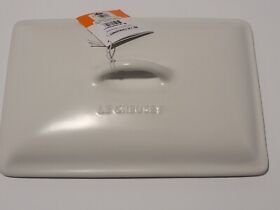 Le Creuset Enameled Stoneware Meringue Rectangular Dish Casserole. Only The Lid Le Creuset Enameled Stoneware Meringue Rectangular Dish Casserole. Only The Lid