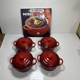 Pg1164cbt-0867 Le Creuset Stoneware Set Of 4 Mini Cocottes Cookbook 8oz Cerise Red Ombre Bakers