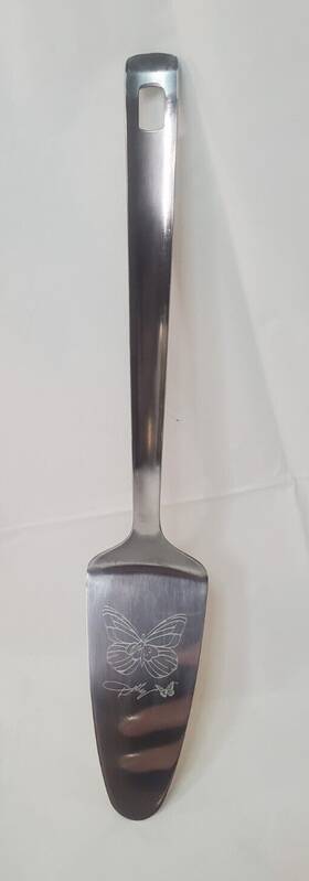 Lifetime Brands 024131502929 Dolly Parton Metal Server Utensil Butterfly Engraved Pie Cake Pizza 11in