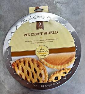 Mrs. Andersons 781723100047 Baking 9 Inch Pie Crust Shield Silver