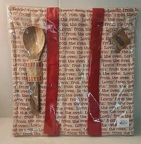 41170044l Mud Pie Red Casserole Carrier Holder With Spoon Set - Lovin From The Oven Nip 41170044l Mud Pie Red Casserole Carrier Holder With Spoon Set - Lovin From The Oven Nip
