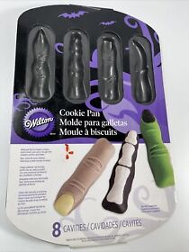 New Halloween Cookie Pan Witch Skeleton Monster Fingers Mold 8 Cavity Non Stick