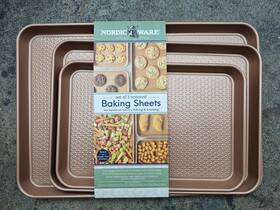 Nordic Ware 011172100702 Since 1946 Set Of 3 Textured Baking Sheets Copper Nordic Ware 011172100702 Since 1946 Set Of 3 Textured Baking Sheets Copper