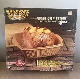 Nordic Ware 011172905000 Betty Crocker Microwave Oven Brique Clay 3 Quart Cooker Vintage Nordic Ware 011172905000 Betty Crocker Microwave Oven Brique Clay 3 Quart Cooker Vintage