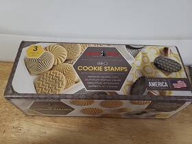 01245 Nordic Ware Geo Cookie Stamps