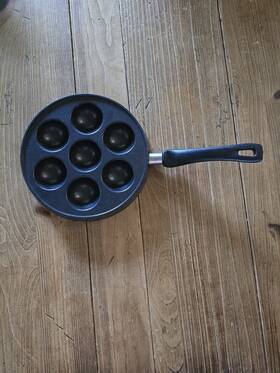 01740m Nordic Ware New Danish Ebelskiver Iron Round Pancake Pan Bakeware Usa