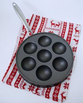 701183 Nordic Ware Ebelskiver Pan To Make Scandinavian Filled Pancake Balls Exc