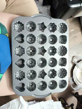 90777 Nordic Ware Bundt Teacakes And Candies Pan 2.5 Cup Aluminum Non-stick Silver