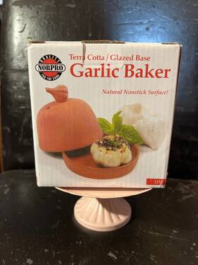 Norpro 028901011574 Vintage Terra Cotta Garlic Baker With Glazed Base #1157 Nib Norpro 028901011574 Vintage Terra Cotta Garlic Baker With Glazed Base #1157 Nib
