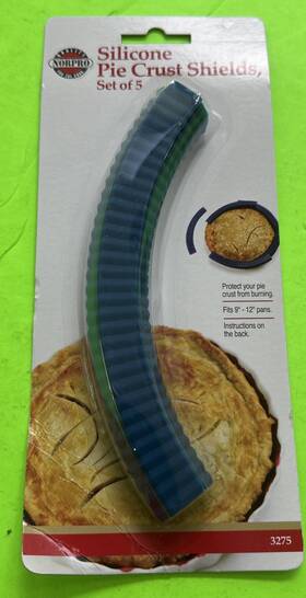 3275 Norpro 5 Piece Silicone Adjustable Pie Crust Shield.brand New