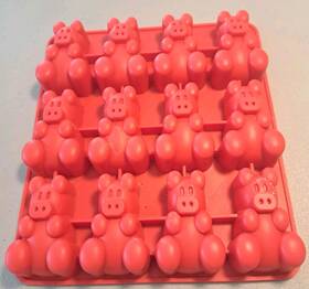 Oki-mc12 Oink Bites Oki-mc12/4 Piggy Silicone Molds Baking Candy Food Ice Red