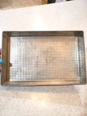 X602 Ovenex Vintage Perfect Bakeware Katzinger Baking Pan 11x7.25x1.25 Inch