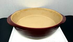 060407 Pampered Chef New Traditions Round Baker- Cranberry Red Color - 8 Inch Diameter