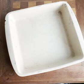 060705 Pampered Chef Vtg Stoneware Square 9 Inch Baking Dish Brownie Pan Roasting