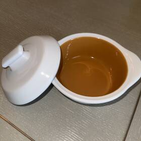 100899 Pampered Chef Covered Stoneware 3c/0.75l Up To 400 Degrees White/mustard Color