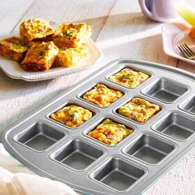101170 Pampered Chef Brownie Pan #101170