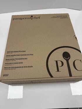 101337 Pampered Chef Small Oven Square Pizza Stone - 12 Inch X