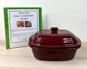 5093 Pampered Chef Deep Covered Baker Stoneware Cranberry 3.1 Quart Roaster Dutch Oven
