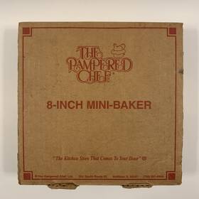 K027 Pampered Chef The 8 Inch Mini-baker Family Heritage Collection Stoneware Usa Nib 96
