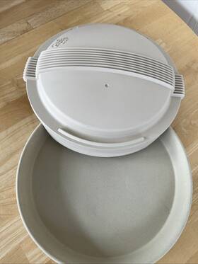 K031 Pampered Chef 11 3/8 Inch X 1 3/4 Stoneware Baking Pan With Nylon Cover New Other