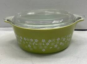 470-c Pyrex 472-b Spring Blossom Lime Green 750 Ml Bowl With Lid 470-c Pyrex 472-b Spring Blossom Lime Green 750 Ml Bowl With Lid