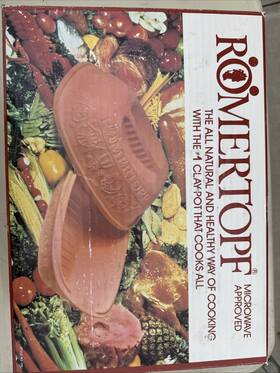R Mertopf 028871010928 Vintage Romertopf Clay Terra Cotta Cooker # 109 Roaster By Reco New Open Box