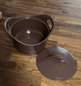 Rachael Ray 051153552199 2.75 Quart Casserround Casserole Baking Dish With Lid Cover Brown