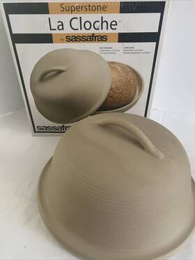 22561010052 Sassafras Superstone La Cloche Bread Baking Dome Sour Dough Homemade Mint Condition