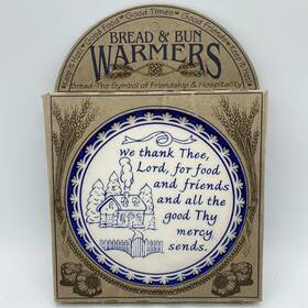 Seneca Ceramics 726184019811 Bread Warmer We Thank Thee Lord For Food And Friends Seneca Ceramics 726184019811 Bread Warmer We Thank Thee Lord For Food And Friends