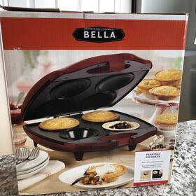13585 Sensio Bella Personal Pie Maker With Pastry Cutter And Dough Press Bakes 4 Pies