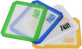Sa-00123 Silicone Alley Nonstick Slick Mat Pad 4-pack For Wax/art Dabs Of Hot Glue - Small