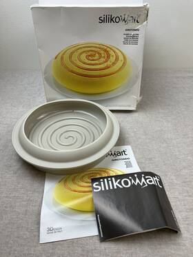 28.340.13.0065 Silikomart Girotondo Baking Mold Silicone Spiral Large Round Unused No Box 28.340.13.0065 Silikomart Girotondo Baking Mold Silicone Spiral Large Round Unused No Box