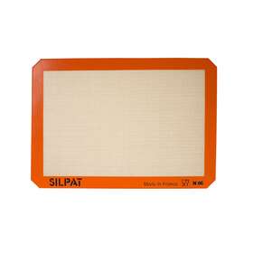 Silpat 814442003655 Medium Size Baking Mat 14-inch X 9-inch Orange