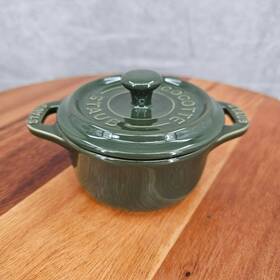 Staub 035886311131 Ceramic 0.25 Quart Mini Round Cocotte Basil Green 4 Inch Zwilling New In Box