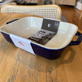 Staub 035886311391 Dark Blue Rectangular Gratin Dish 7.5 Inch X 6 1.25 Quart