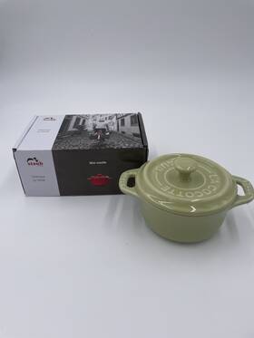 1033498 Staub New 4 Inch Mini Roundcocotte Ceramic Pastel Light Green With Lid .25 Quart 10cm Nib