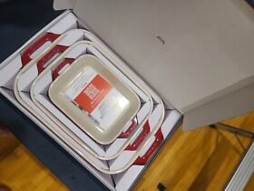 40508-172-0 Staub Gratin Dish Set 3 Piece Red 40508-172-0 Staub Gratin Dish Set 3 Piece Red