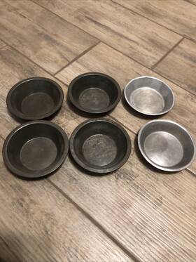 Ge766 Strendier Mini Pie Pan 6 Piece Set 5 Inch Non-stick Individual Dish Plate. Vtg