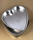 T165 Ekco Lot Of Heart Shaped Steel Baking Pans Usa